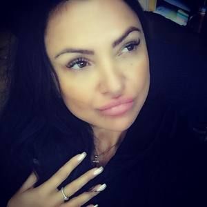 Meet your Posher, Ioana